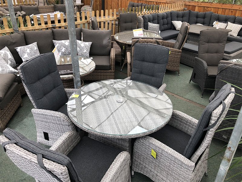 4 Seater Round Reclining Dining Set in Silver Grey Rattan | Garden