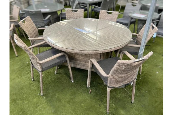 Sharnford Stacking 6 Seater Round Rattan Dining Set in Cappuccino