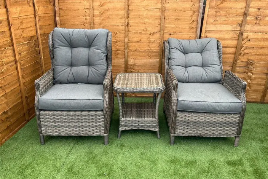 #AskGFUK for Sapcote Deluxe Reclining Set in Brown Rattan
