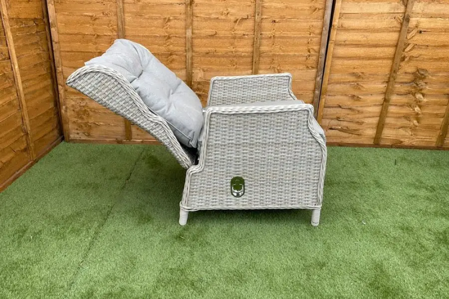 #AskGFUK for Sapcote Deluxe Reclining Lounge Set + Height Adjustable Table in Natural Rattan 