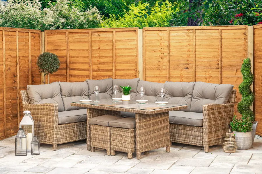 #AskGFUK for Sapcote Modular Corner Dining Set in Brown Rattan 
