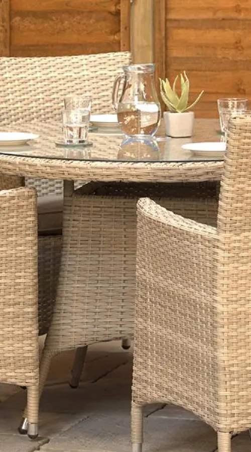 #AskGFUK for Sapcote 6 Seater Round Dining Set in Natural Rattan